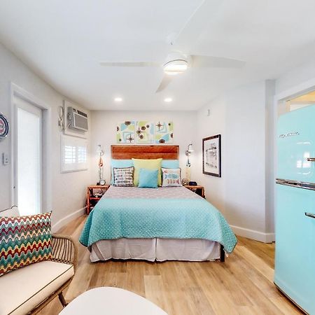 Hotel Sea Rocket 8 St. Pete Beach Zewnętrze zdjęcie